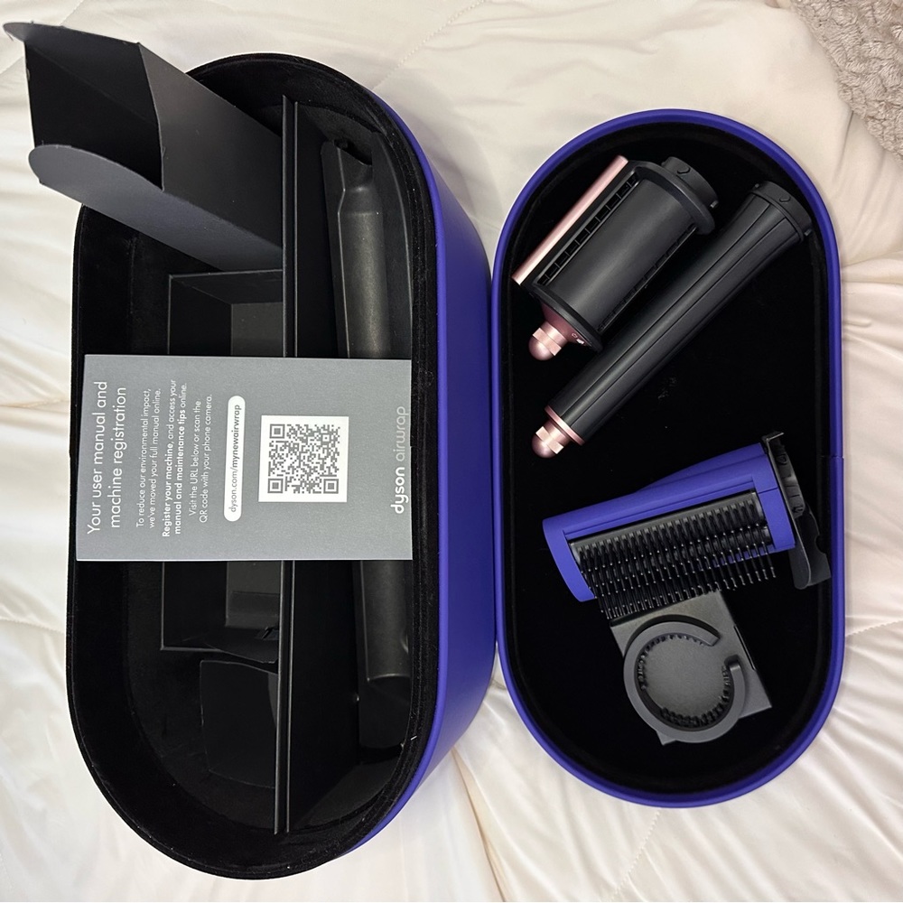 DYSON presentation case Vinca Blue Rose